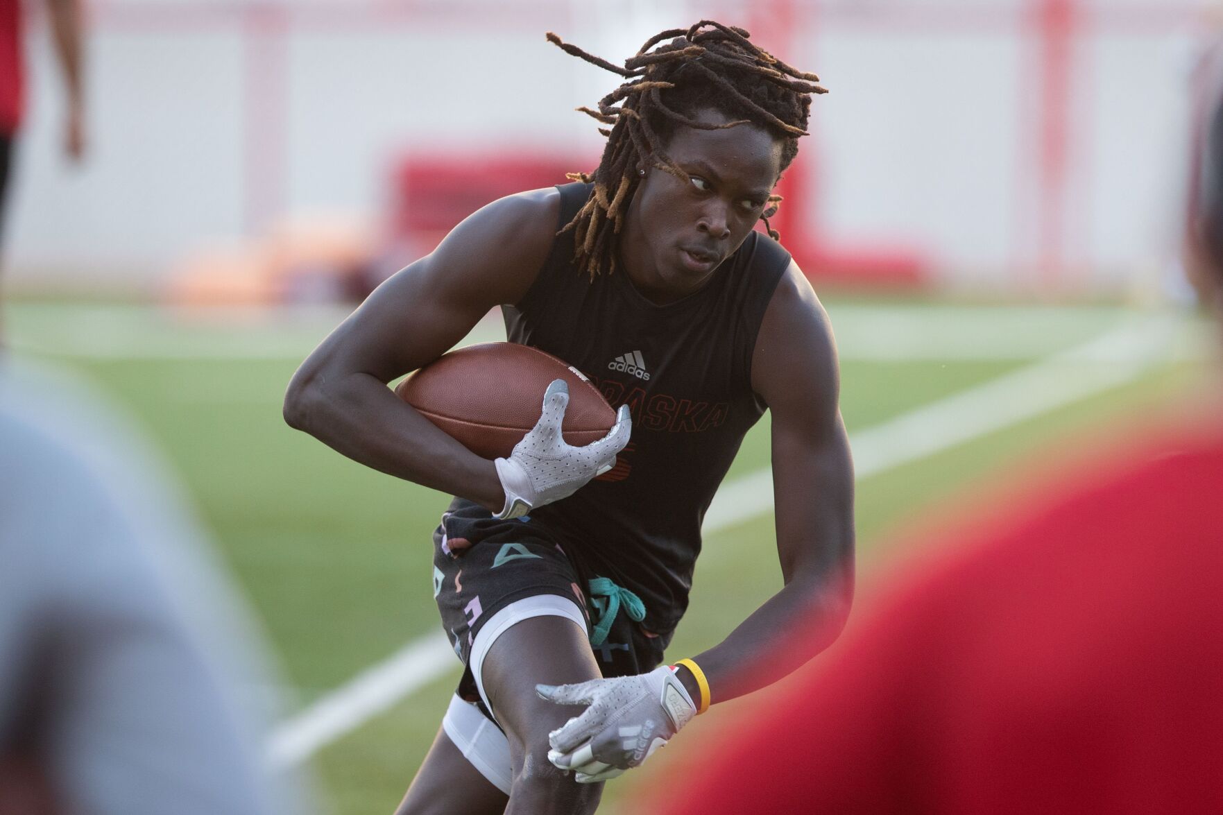 060521-owh-spo-huskermain-LS26